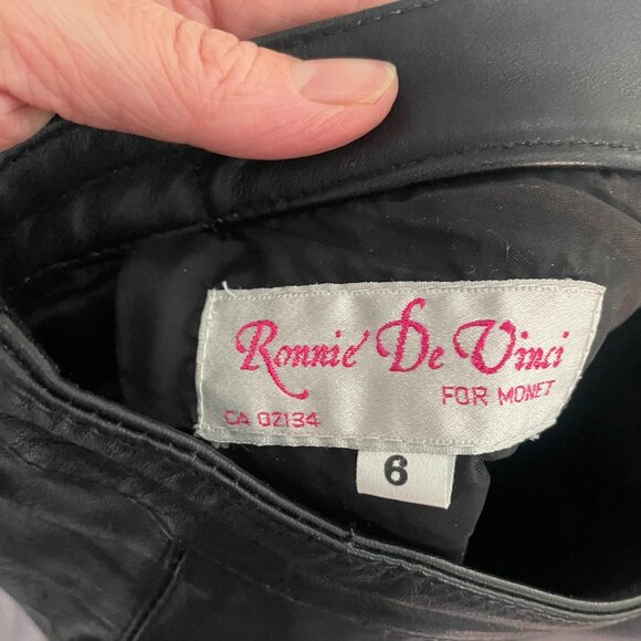 Vintage Black Leather Skirt size 6 - Picture 4 of 4